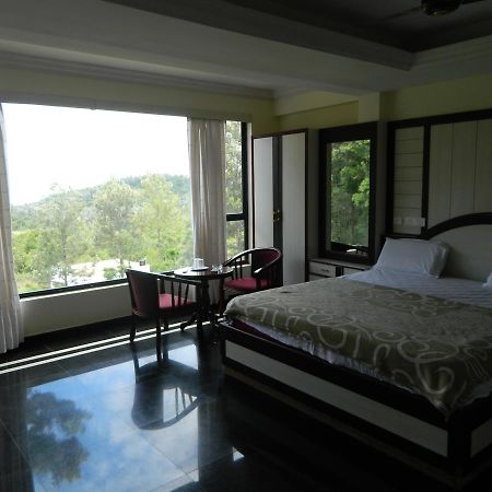 Bed and Breakfast Sri Durga Residency Єркауд Екстер'єр фото